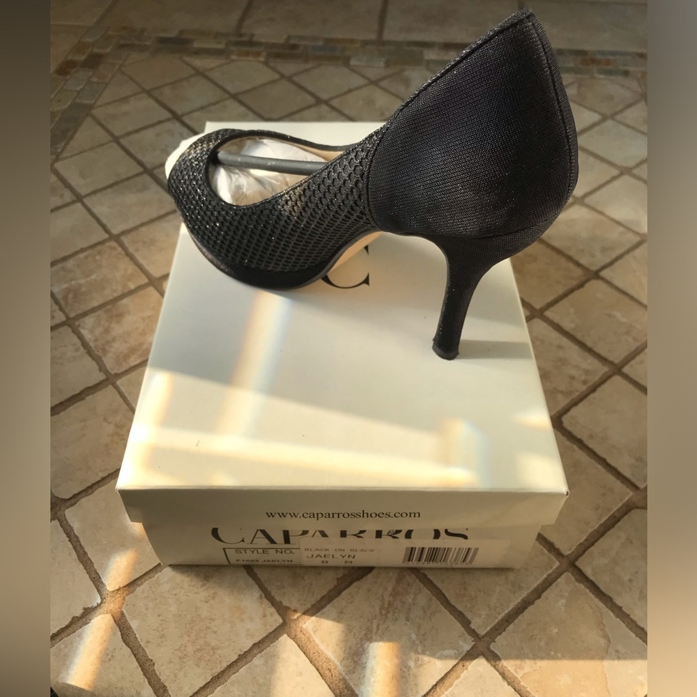 Shimmering Black Caparros Shoes “Jaelyn” Size 8